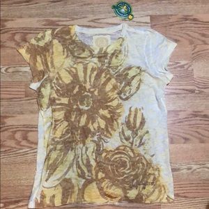 Women’s short sleeve top